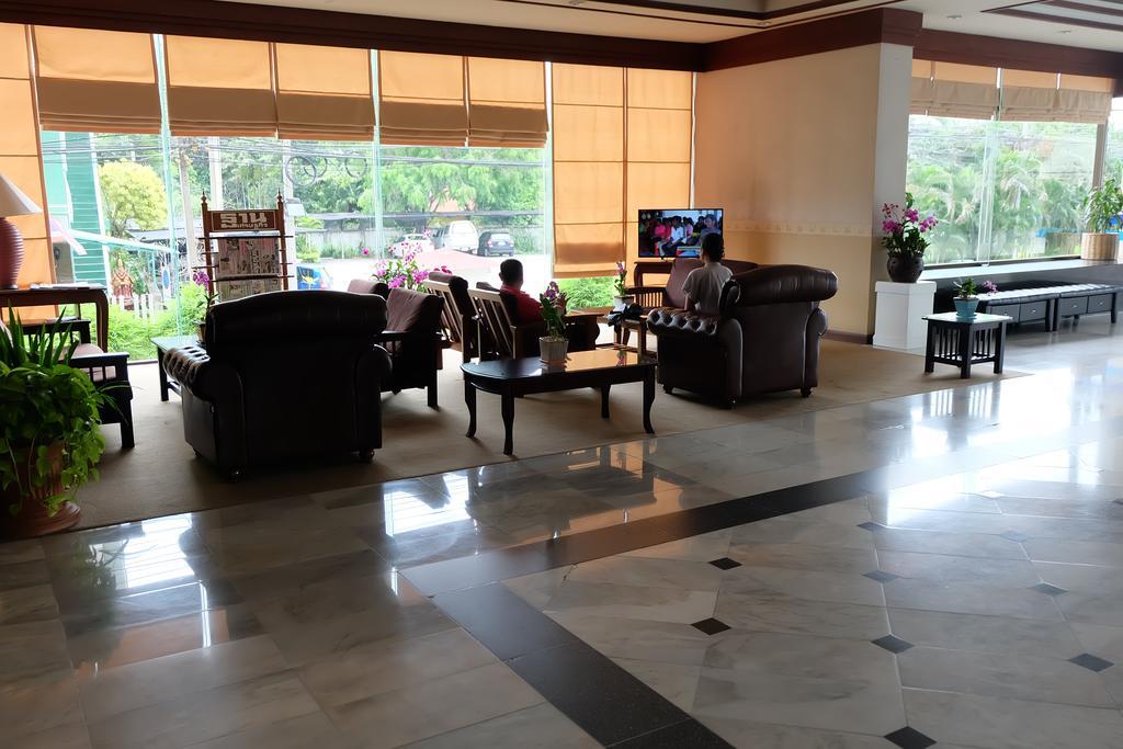 Tarin Hotel - Chiang Mai — Photos 2